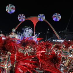 Ingressos para arquibancadas e cadeiras da Sapucaí para Carnaval 2027 estão à venda