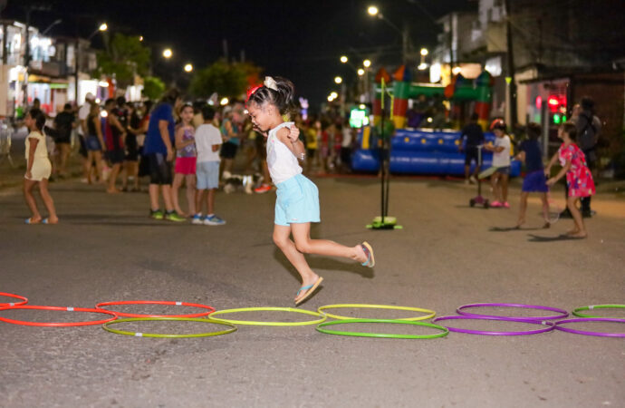Faixa Liberada leva esporte e lazer ao bairro Tarumã em Manaus