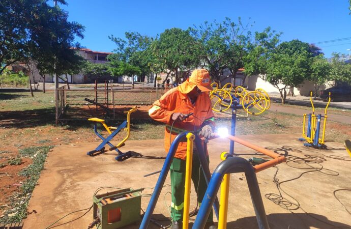 1.756 equipamentos são recuperados em praças de Goiânia