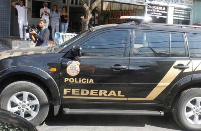 Ex-governador Cláudio Castro é alvo da 2ª fase da Operação Sem Refino