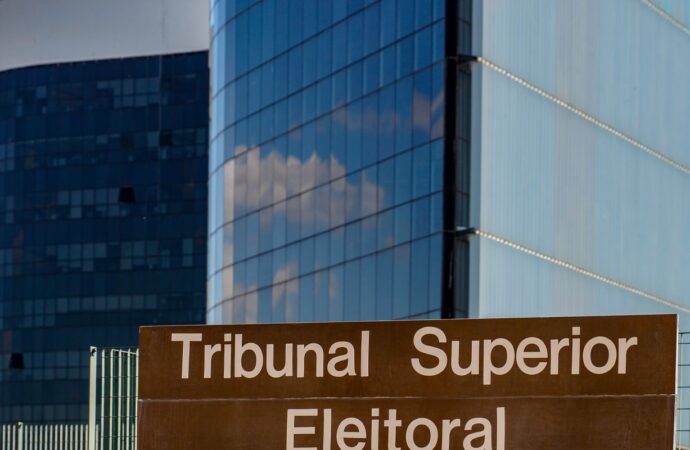 Campanha de Pablo Marçal é suspensa até julgamento do registro