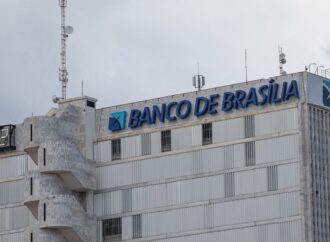 Até R$ 2,7 bilhões são bloqueados de cinco ex-dirigentes em Brasília