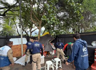 Ocupação irregular é removida no Jardim de Alah; homem é detido